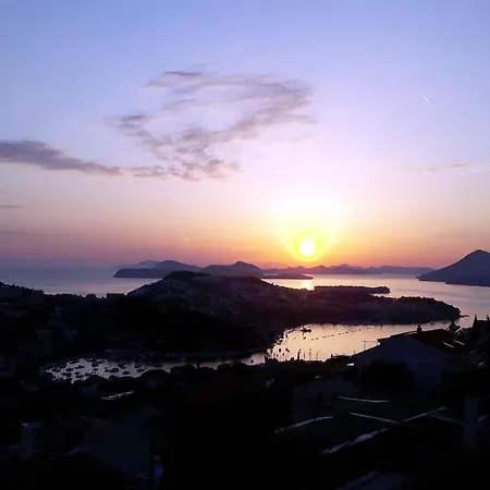 Апартаменты Cozy Di Дубровник