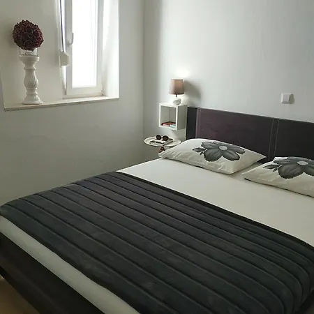 Cozy Di Дубровник