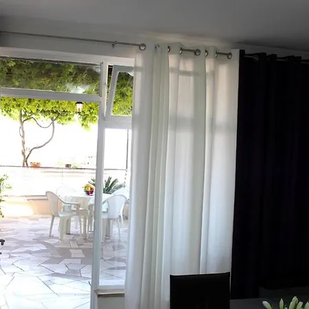 Cozy Di Apartment