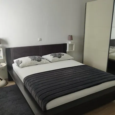 Cozy Di ドゥブロブニク