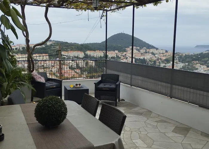 Cozy Di דוברובניק